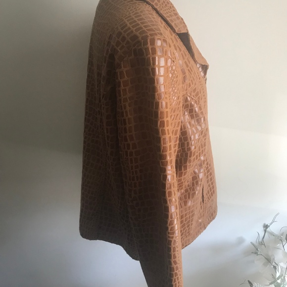 Selene Sport Animal Print Jacket - Picture 4 of 6